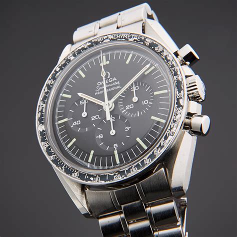 omega speedmaster professional manual|how to clean omega speedmaster.